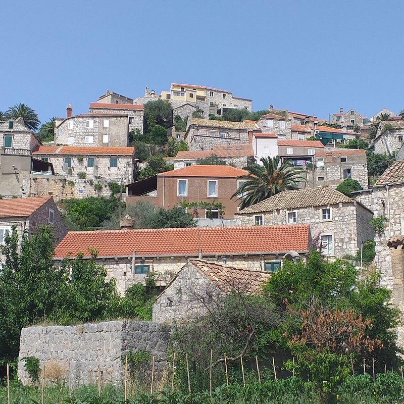 malo mesto Lastovo